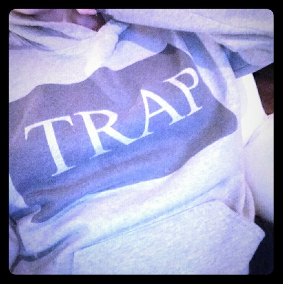 TRAP pullover hoodie - Picture 1 of 1